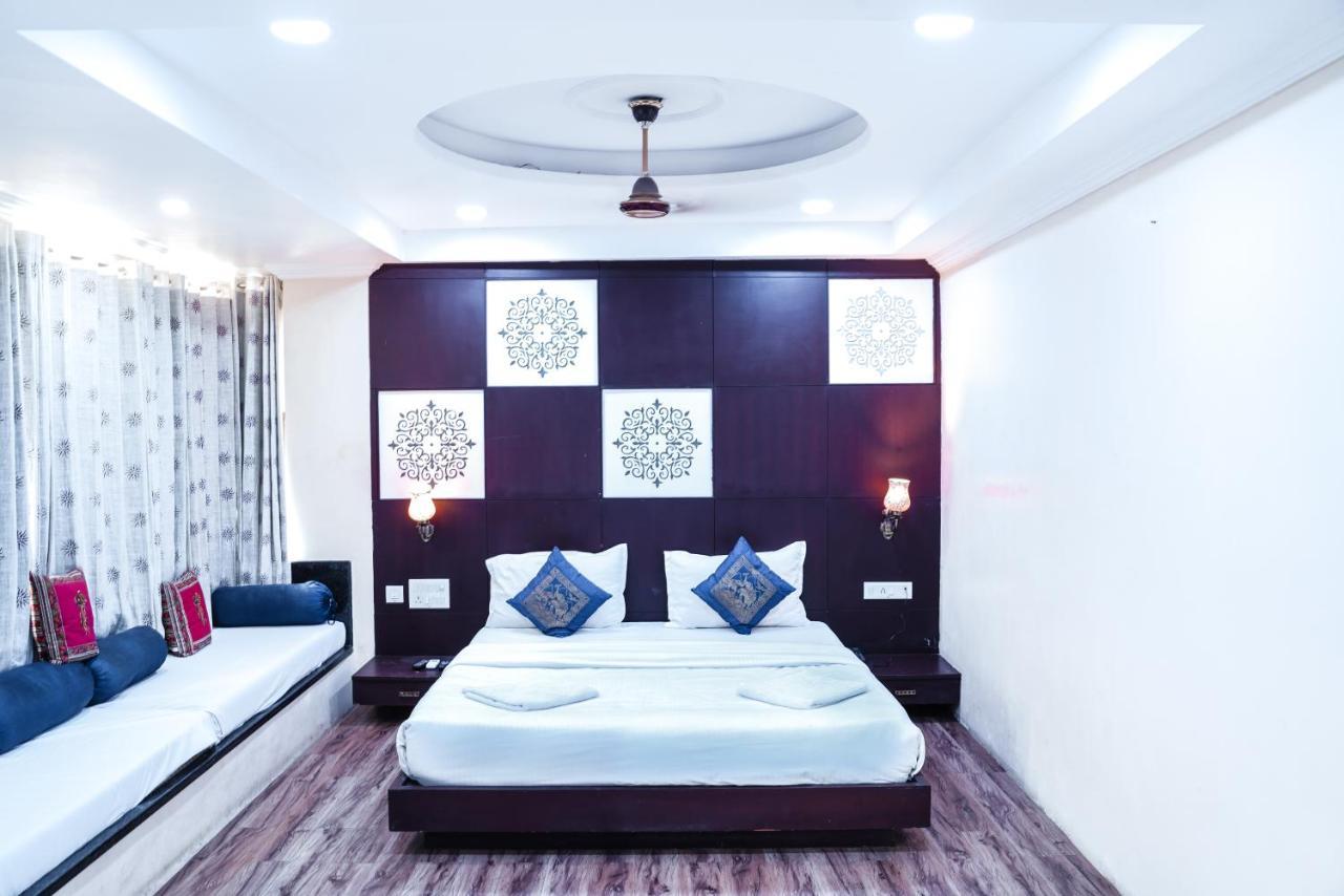 Hide-In Udaipur - A Lake View Boutique Hotel Zewnętrze zdjęcie
