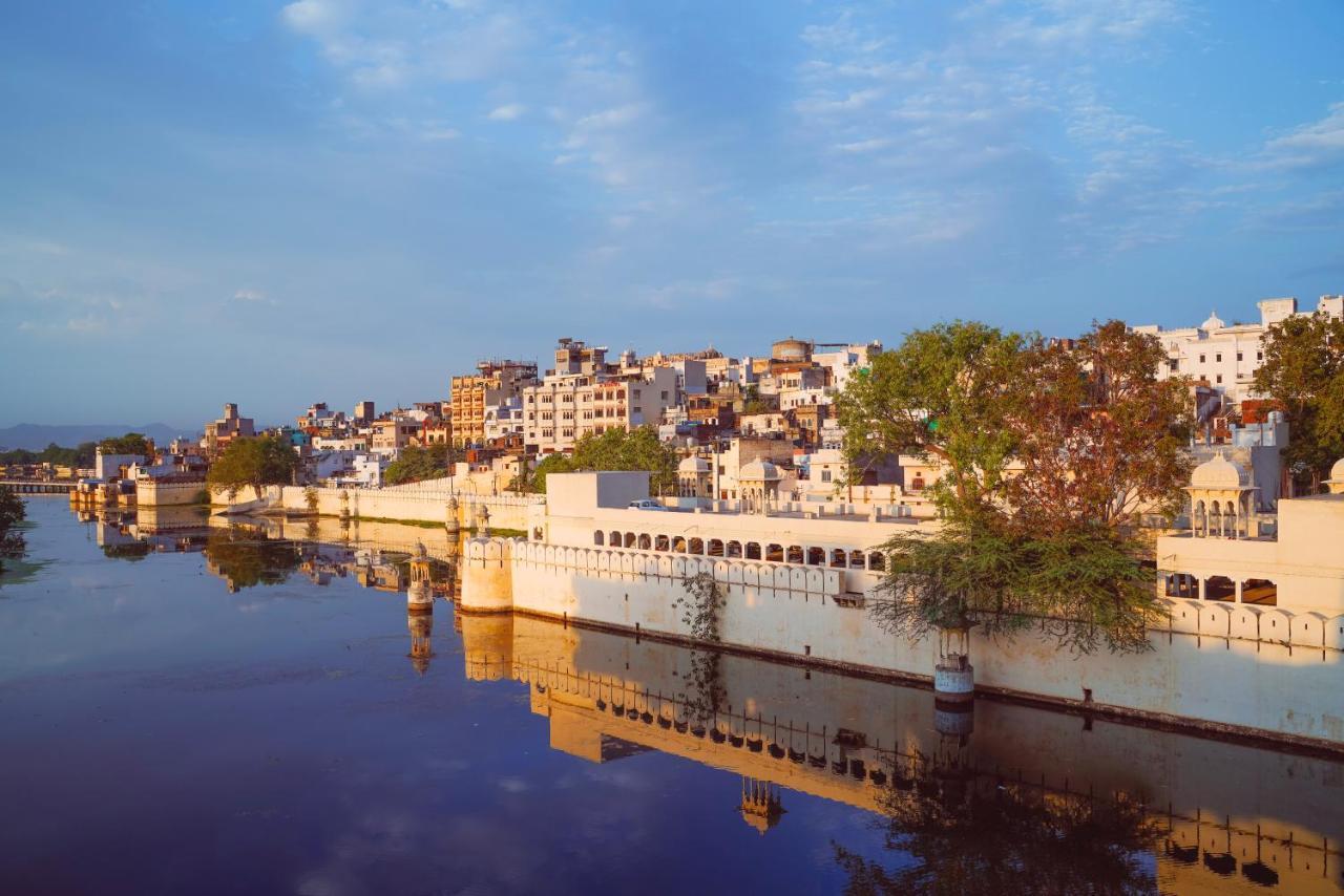Hide-In Udaipur - A Lake View Boutique Hotel Zewnętrze zdjęcie