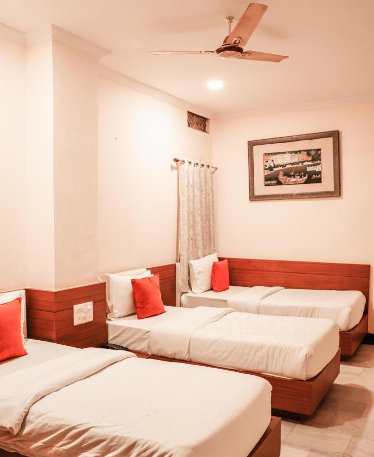 Hide-In Udaipur - A Lake View Boutique Hotel Zewnętrze zdjęcie