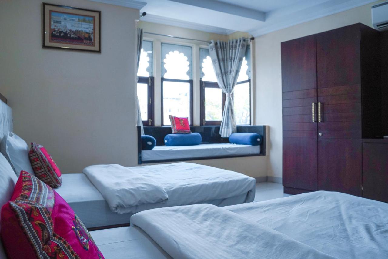 Hide-In Udaipur - A Lake View Boutique Hotel Zewnętrze zdjęcie