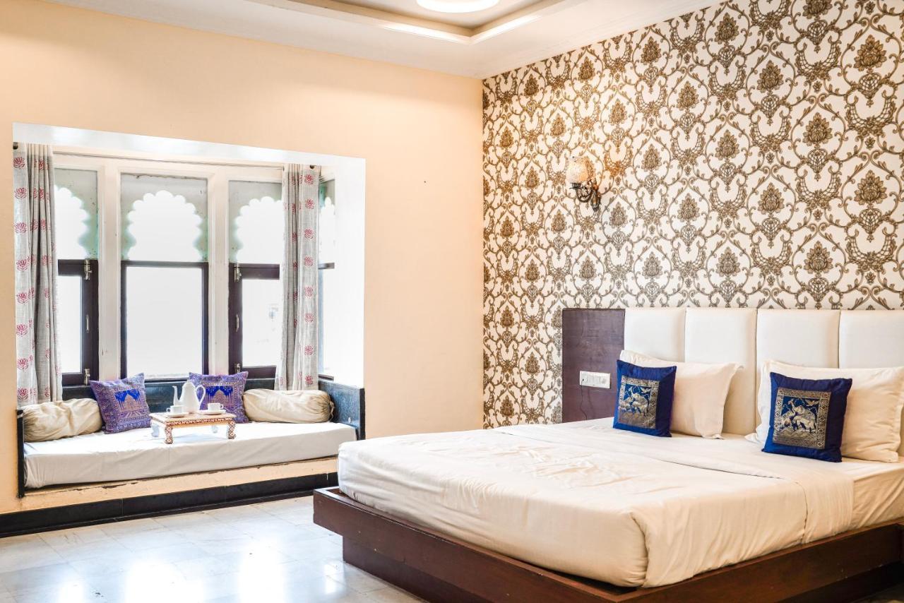 Hide-In Udaipur - A Lake View Boutique Hotel Zewnętrze zdjęcie