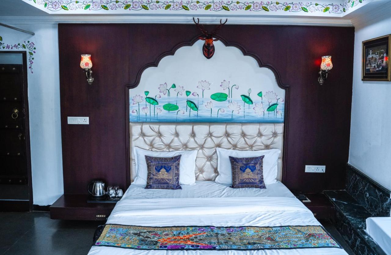 Hide-In Udaipur - A Lake View Boutique Hotel Zewnętrze zdjęcie