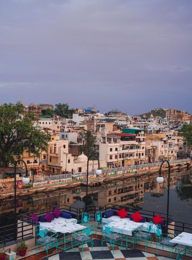 Hide-In Udaipur - A Lake View Boutique Hotel Zewnętrze zdjęcie