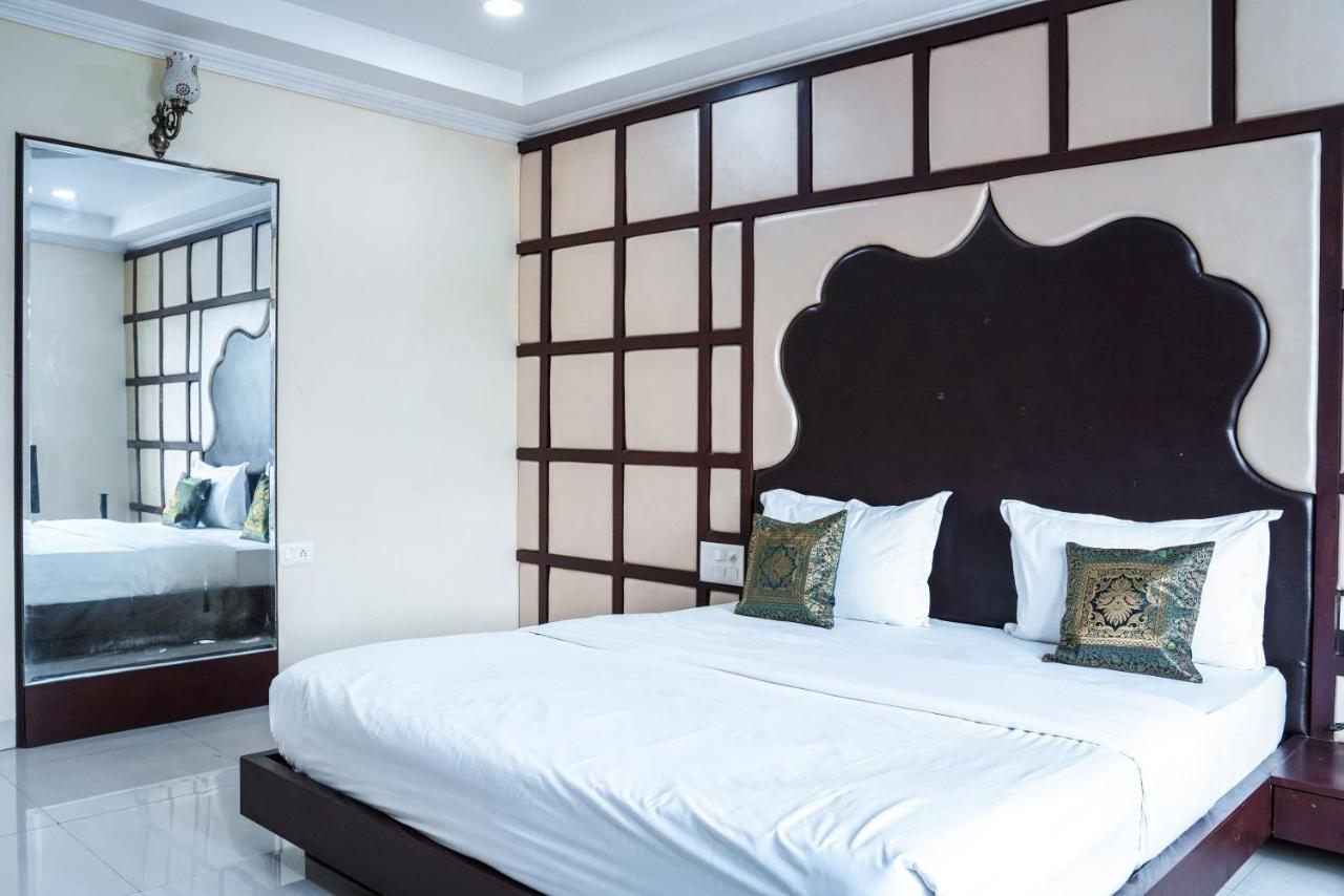 Hide-In Udaipur - A Lake View Boutique Hotel Zewnętrze zdjęcie